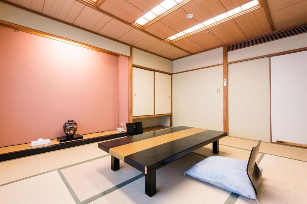 Hotel New Okabe Tatami Room Traditional Setting