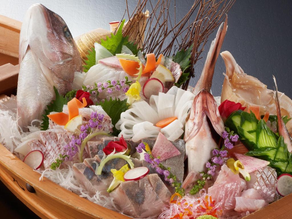 Hotel Ogawa Sashimi Boat