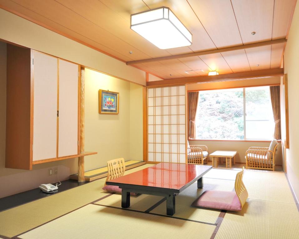 Hotel Okada Tatami Room Interior