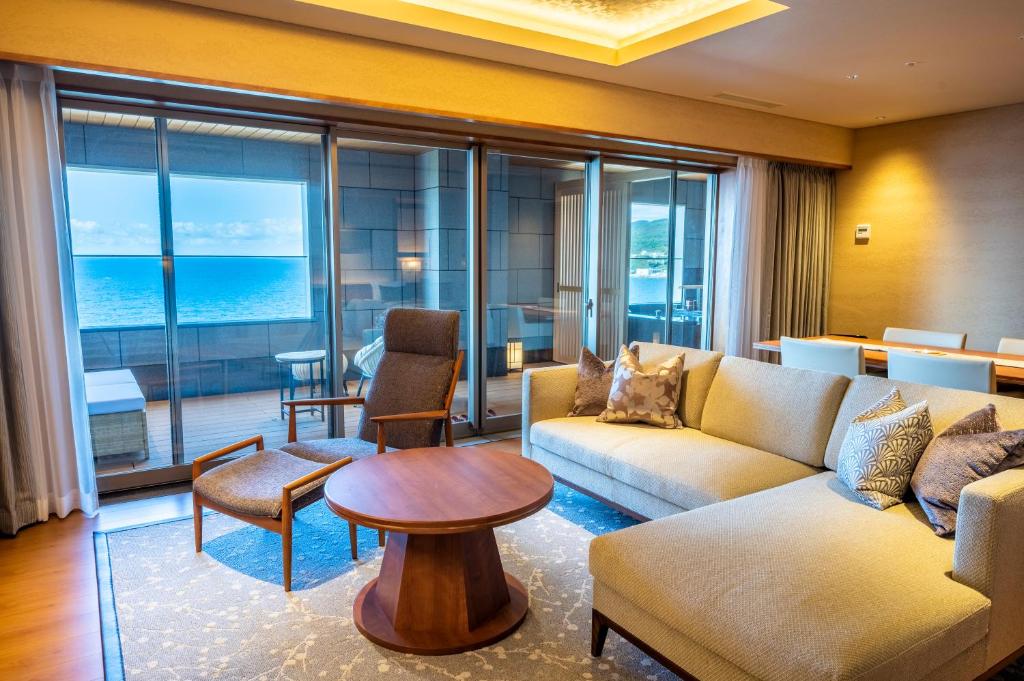 Hotel Oosado Balcony Ocean View