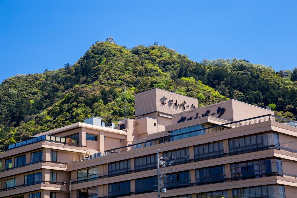 Hotel Park Exterior Building