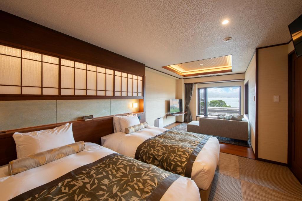 Hotel Saginoyu Modern Room Sea View