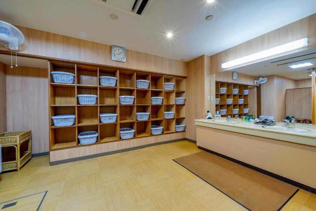 Hotel Sanoya Changing Room