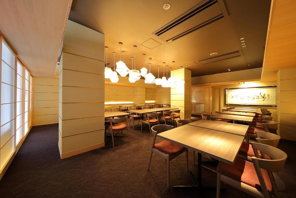 Hotel Sanoya Dining Area
