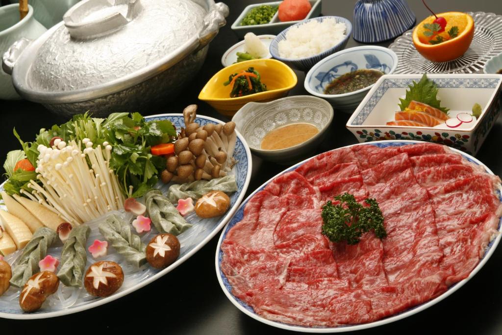 Hotel Sanoya Kappo Dish