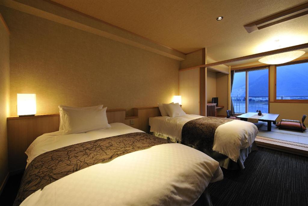 Hotel Seifuen Bedroom Tatami View