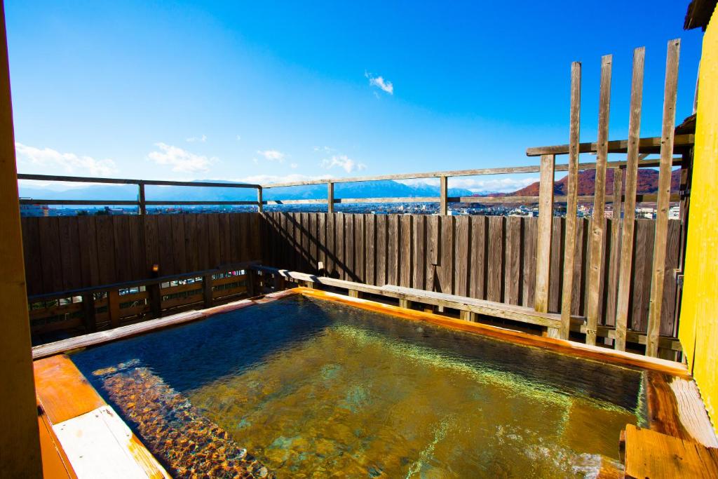 Hotel Sekitei Outdoor Onsen