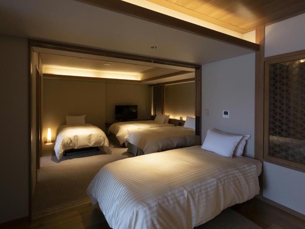Hotel Shion Modern Bedroom