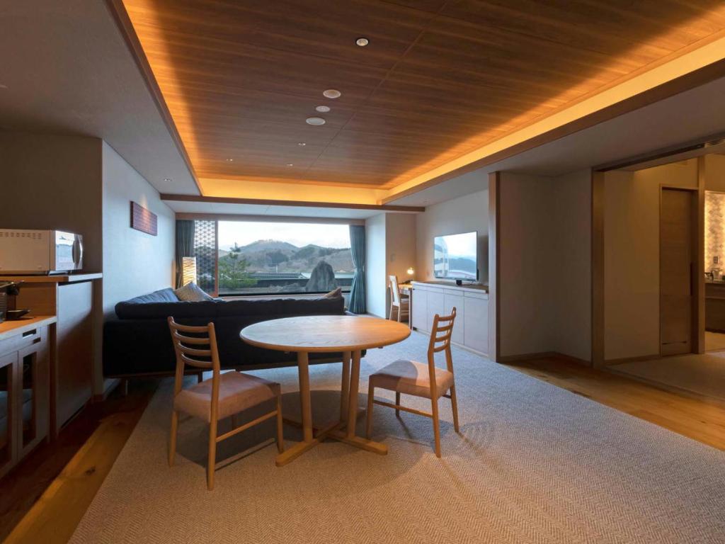 Hotel Shion Modern Room