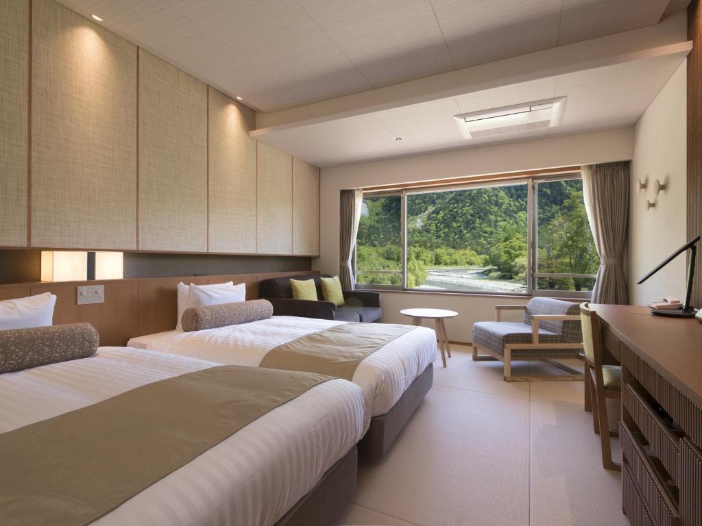 Hotel Shirakabaso Kamikochi Modern Room
