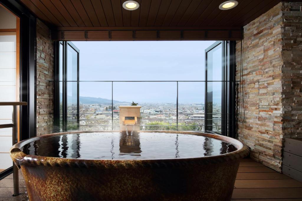 Hotel Shoho Matsumoto Onsen View