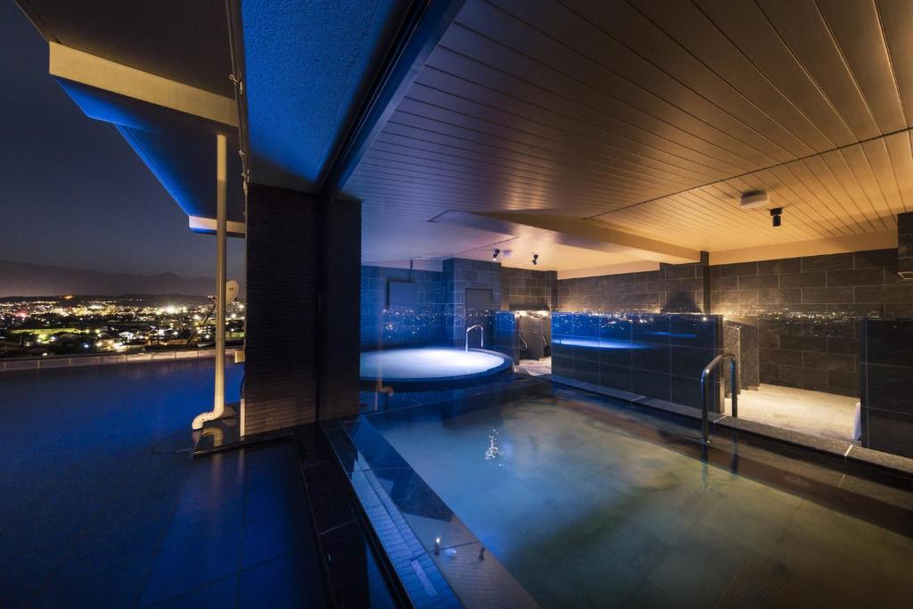 Hotel Shoho Matsumoto Rooftop Onsen