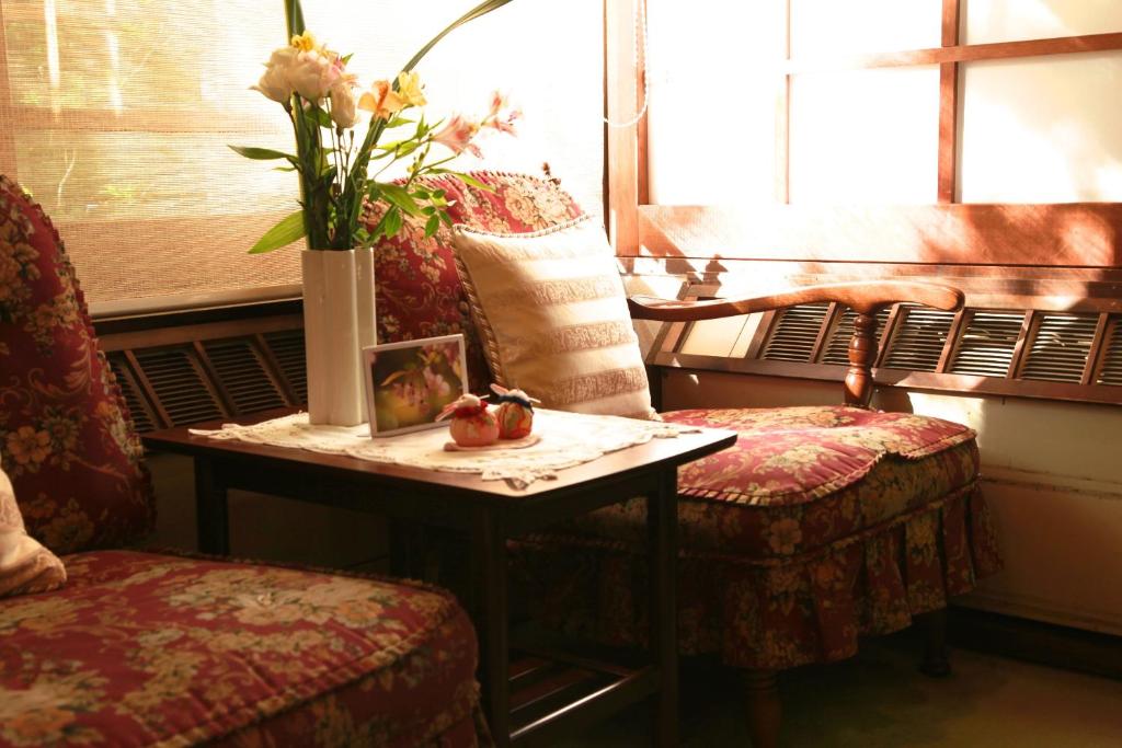 Hotel Tsuruya Cozy Seating Area