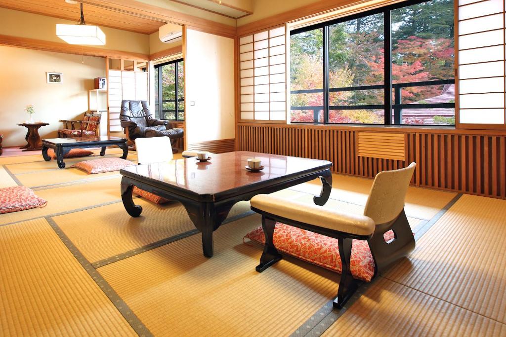Hotel Tsuruya Tatami Room