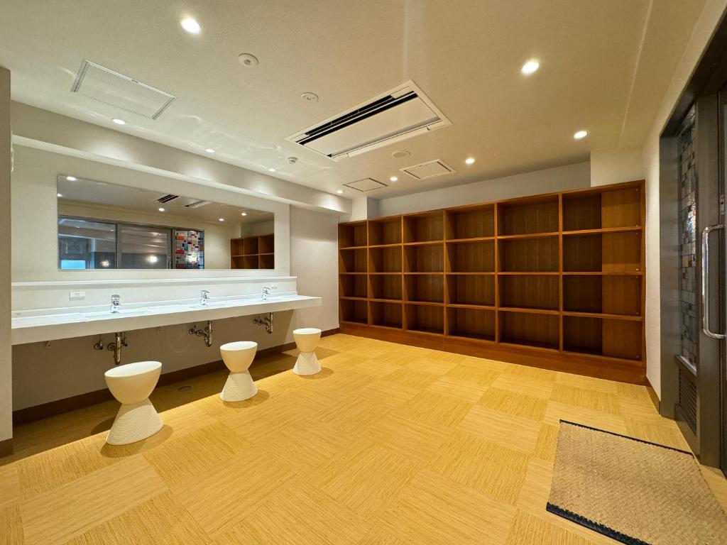 Hotel Uzuraya Public Washroom