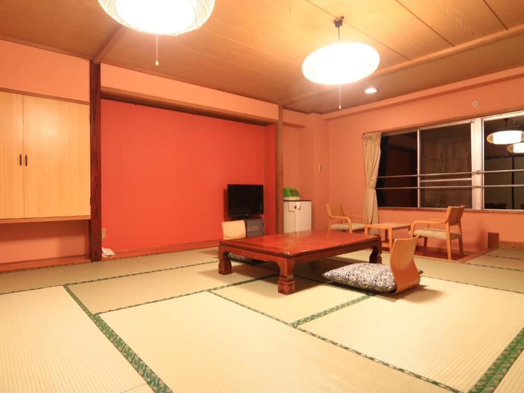 Hotel Uzuraya Tatami Room Traditional Seating