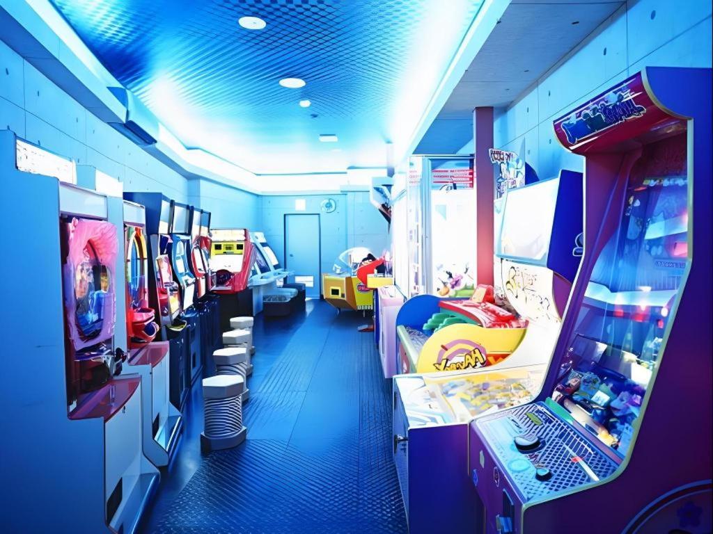Hotelakane Arcade Room