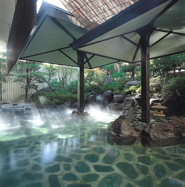 Hotelfuji Outdoor Onsen.Jpeg