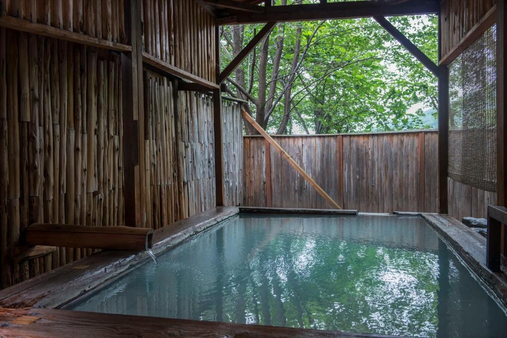 Hotellucenttakamiya Outdoor Onsen