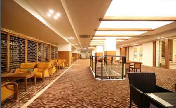 Hotelpark Lobby Seating Area
