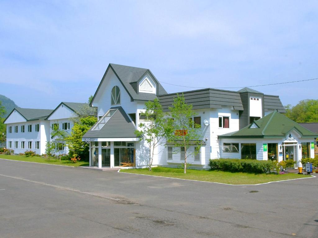 Hotelparkway Exterior View