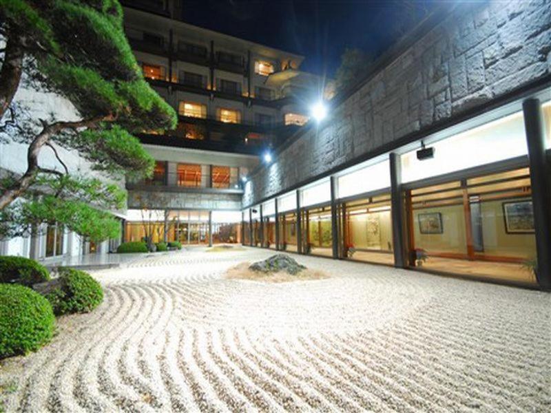 Hotelsaginoyu Zen Garden Night
