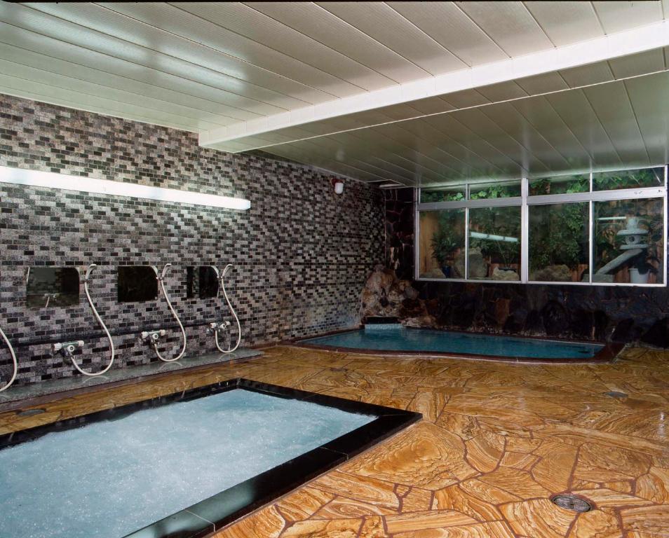 Hotelsanraku Onsen Bath