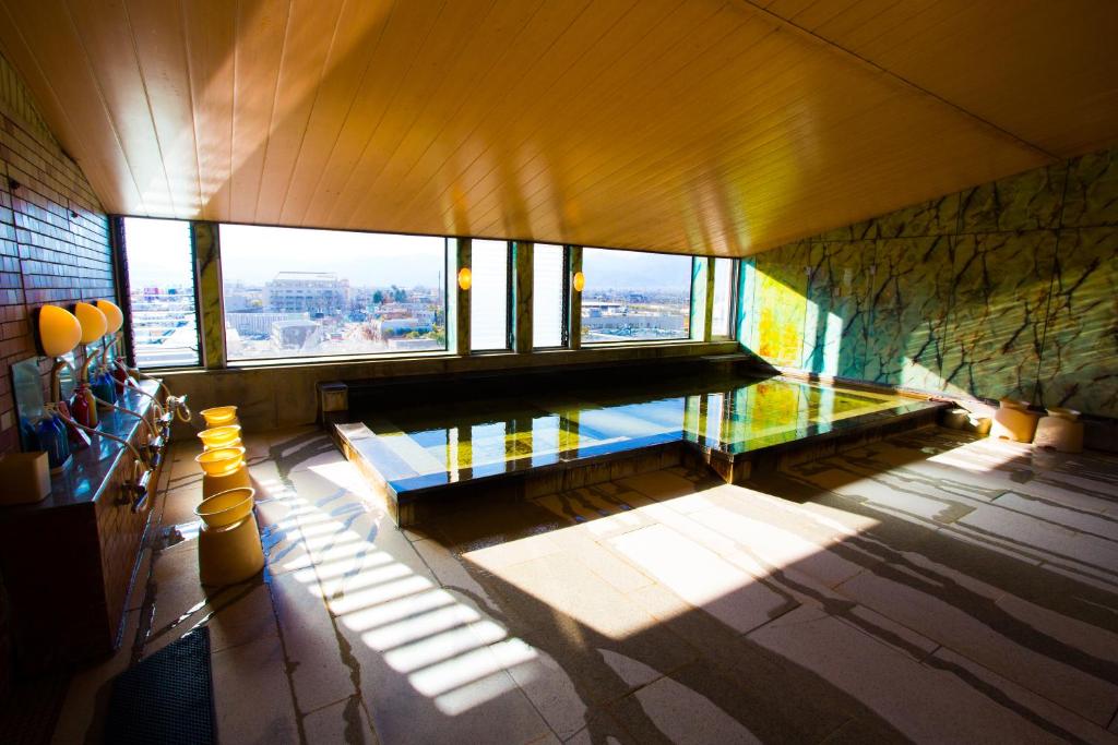 Hotelsekitei Onsen Bath