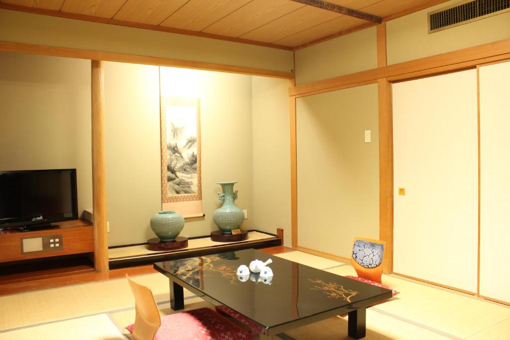 Hotelsekiteitatamiroom