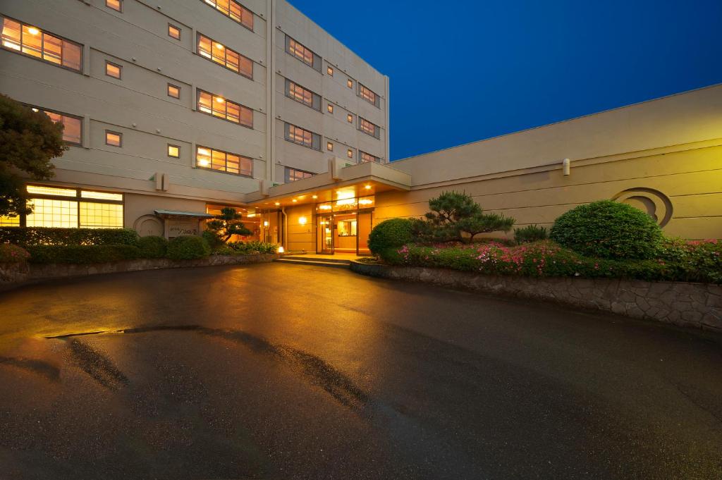 Hotelyamadaya Exterior Evening