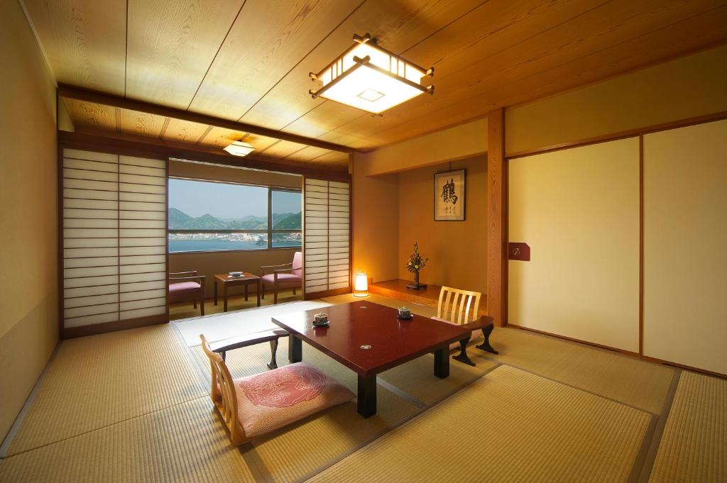 Hotelyamadaya Tatami Room Seaview