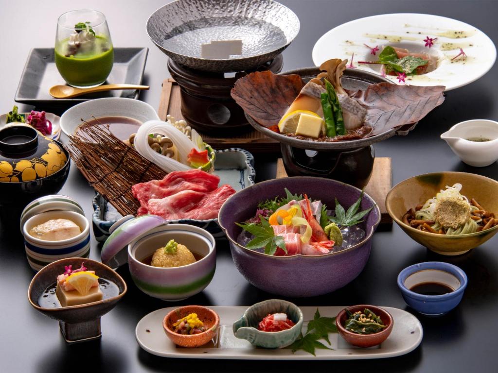 Houshi Ryokan Kaiseki Meal