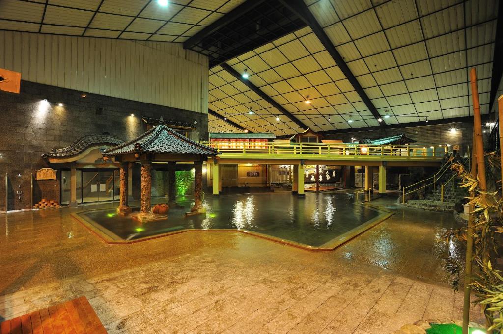 Ibusuki Hakusuikan Indoor Onsen