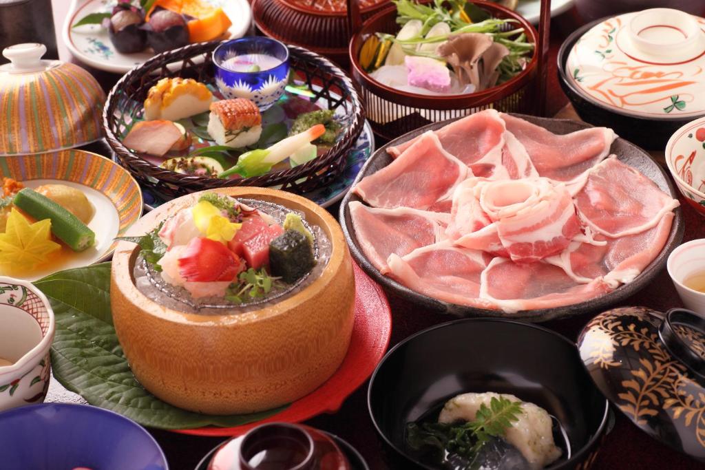 Ibusuki Hakusuikan Kaiseki Dining