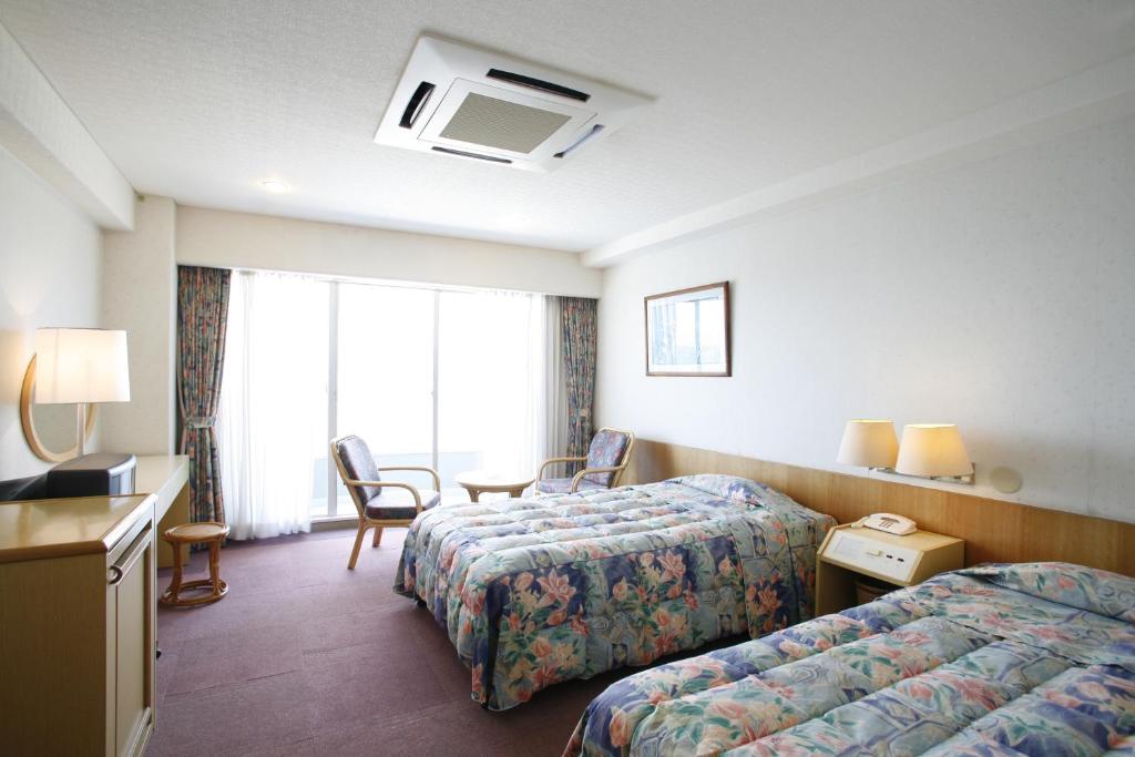 Ibusuki Seaside Hotel Twin Bed Room
