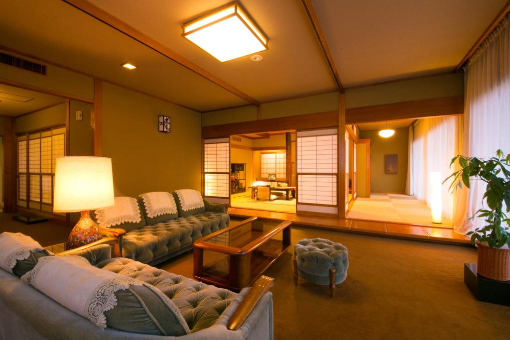 Ibusuki Shusuien Tatami Lounge