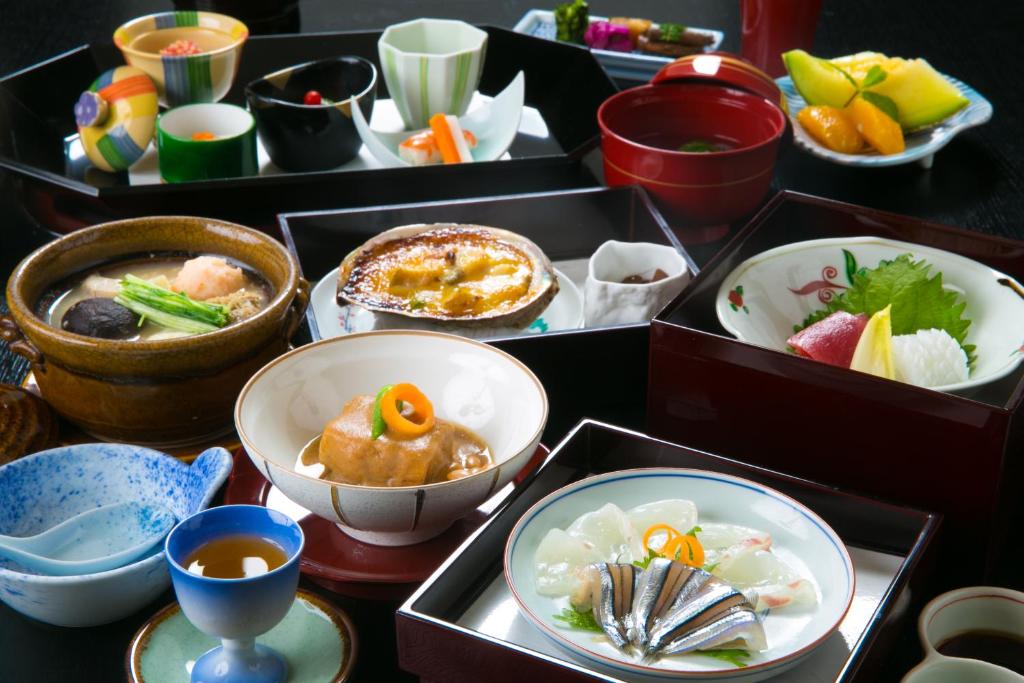 Ibusuki Shusuien Traditional Japanese Meal