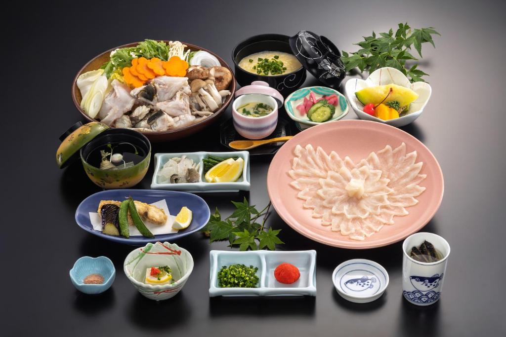 Ichinomata Onsen Grand Hotel Kaiseki Dish