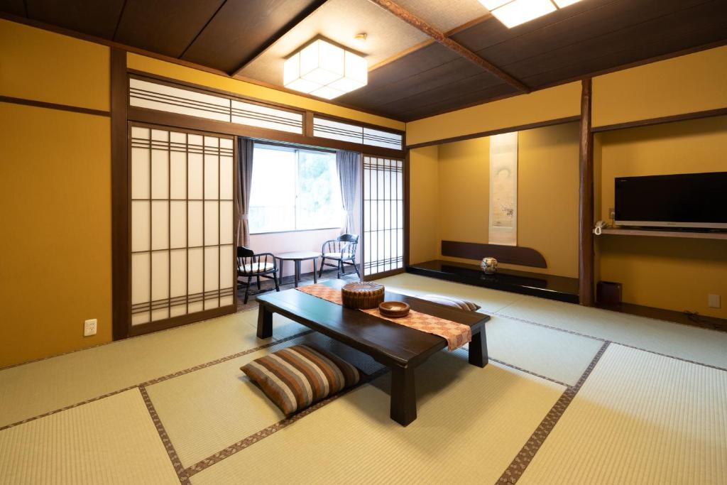Ichirino Kogen Hotel Roan Traditional Tatami Room