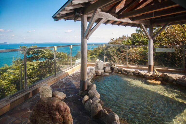 Ijika Daiichi Hotel Kagura Outdoor Onsen