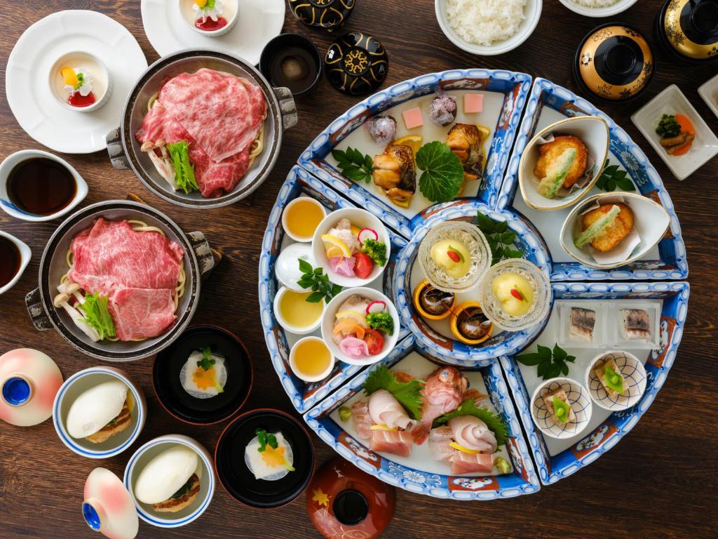 Inasayama Kanko Hotel Japanese Cuisine