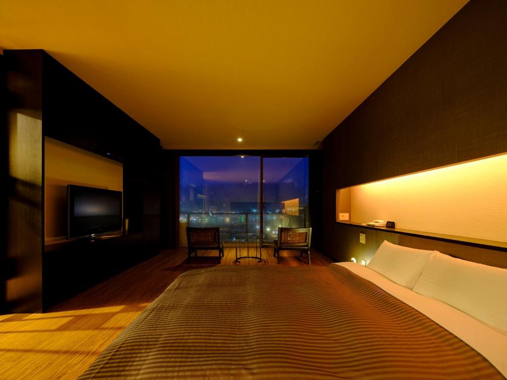 Inasayama Kanko Hotel Modern Room View