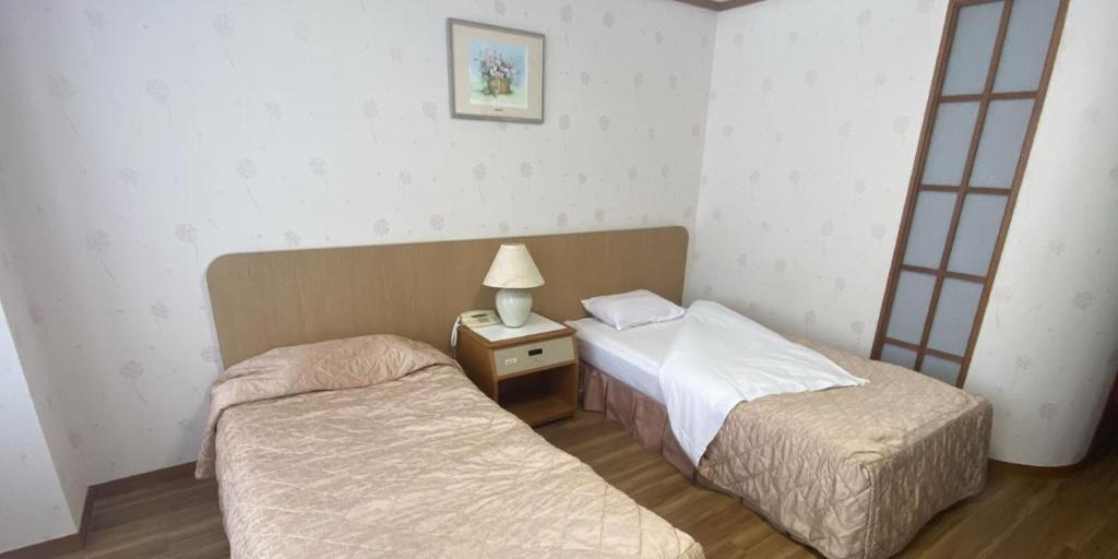 International Sightseeing Hotel Kishotei Twin Bed Room