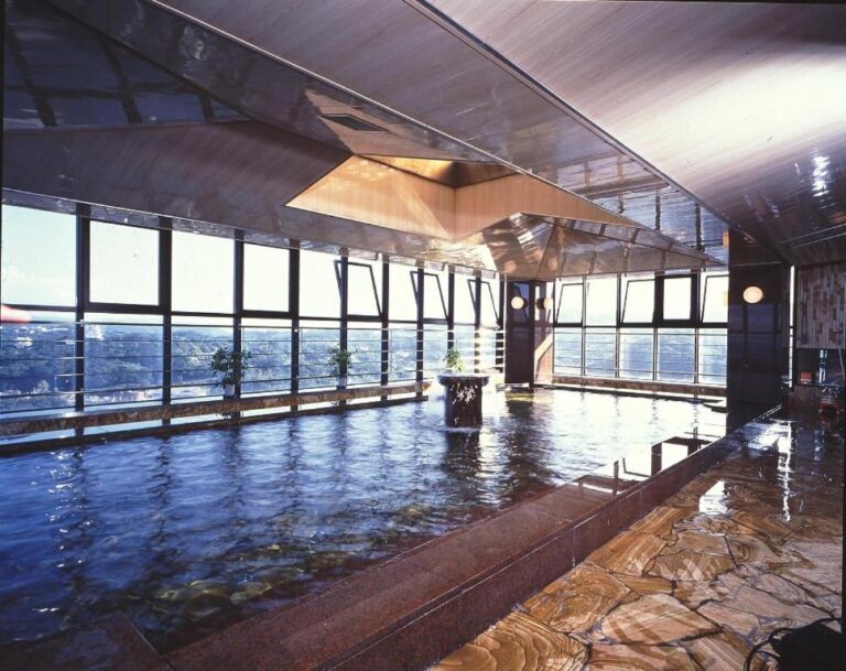 Internationalsightseeinghotelkishotei Onsen Bath