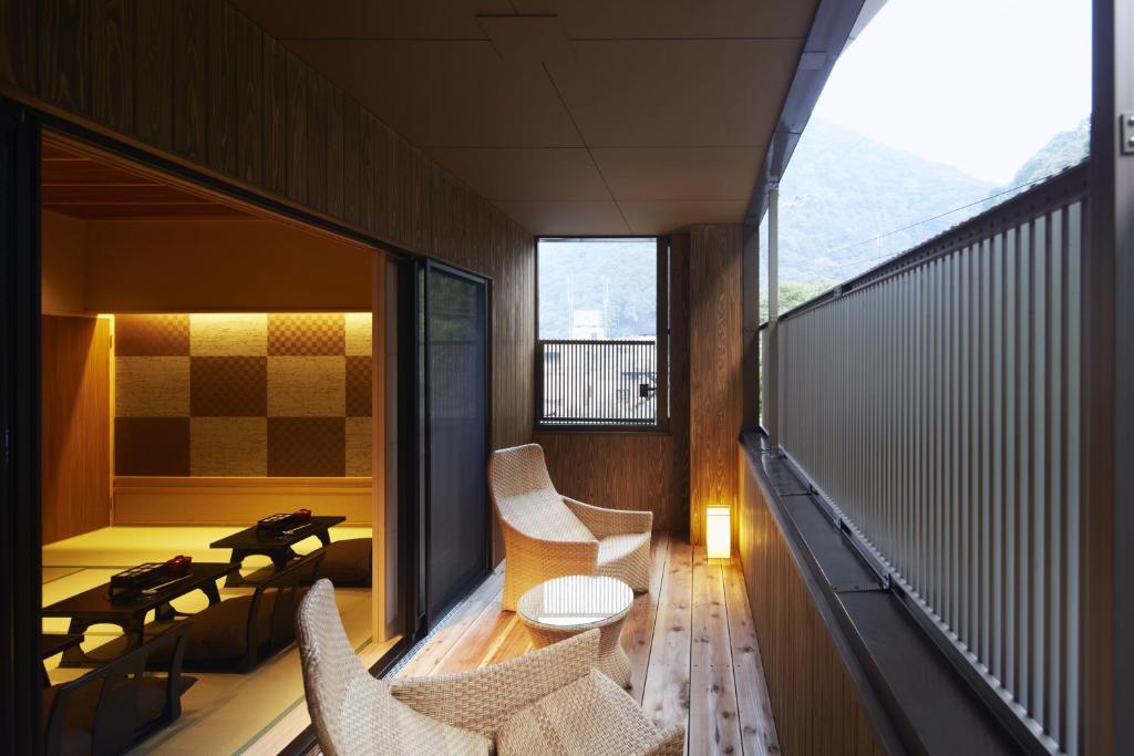 Inunakiyama Balcony Tatami Room