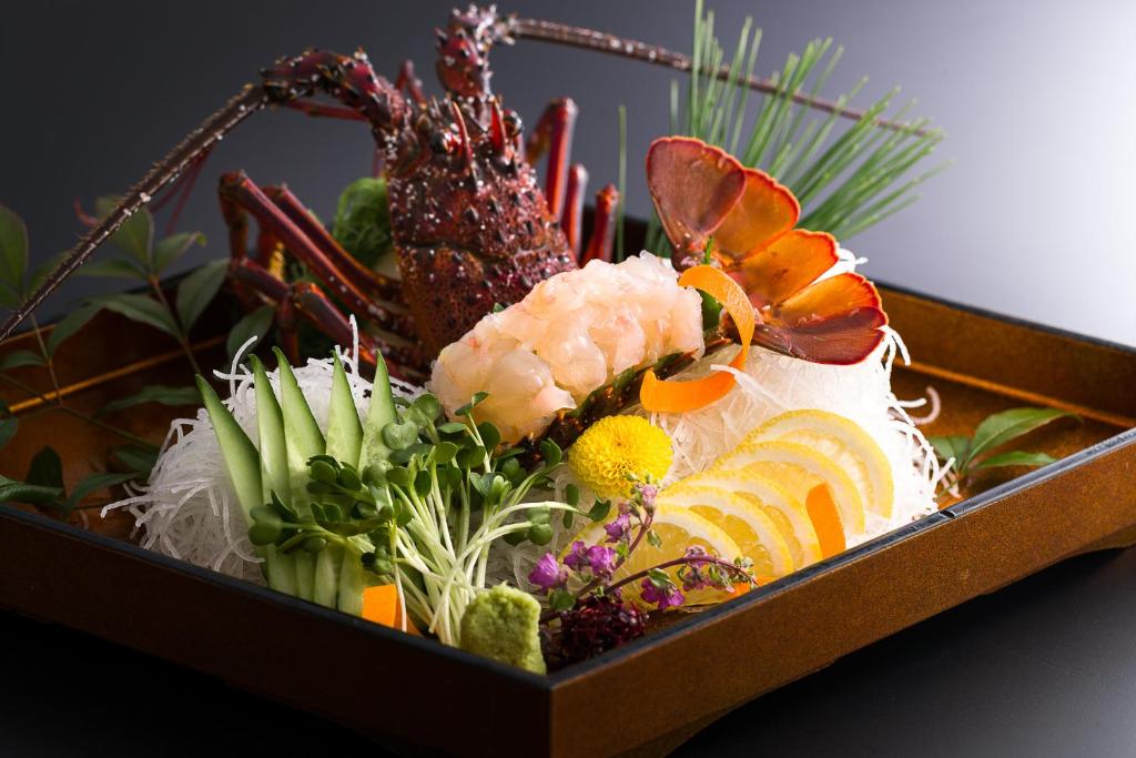 Irodori Koyo Lobster Sashimi