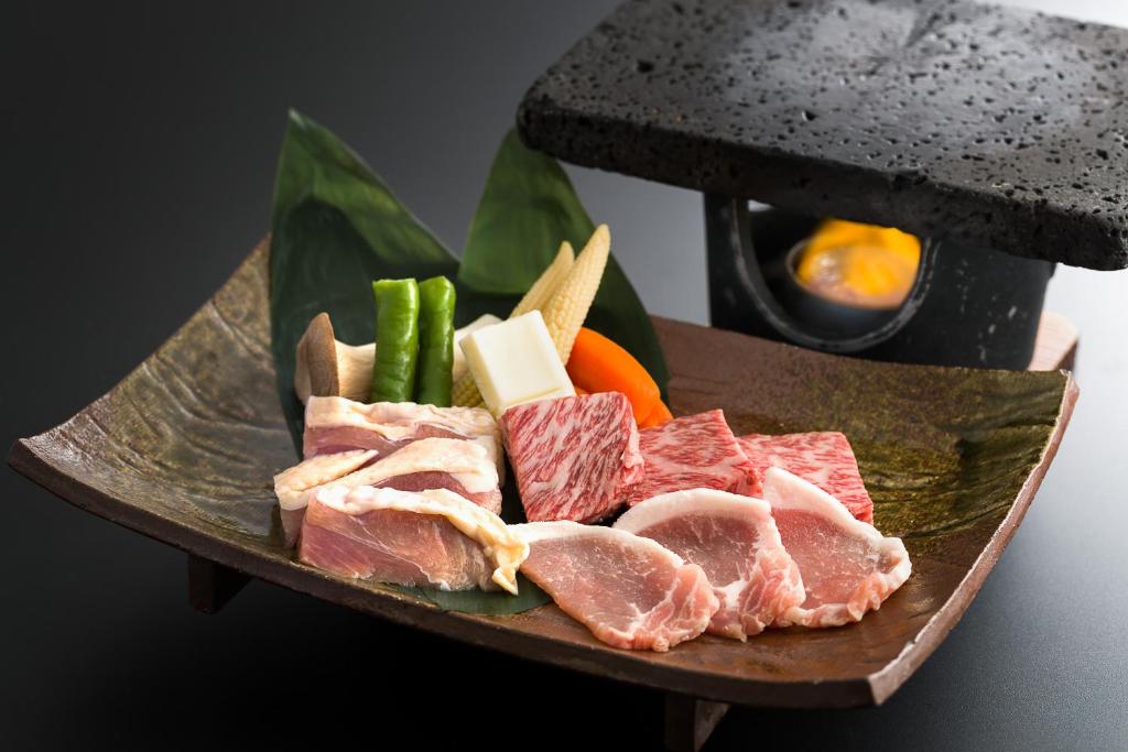 Irodori Koyo Raw Meat Vegetables Grill
