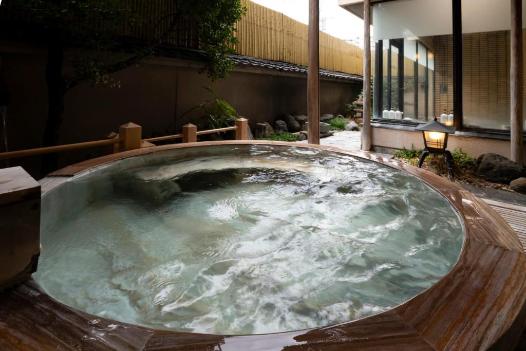 Isawa Tokiwa Hotel Outdoor Onsen