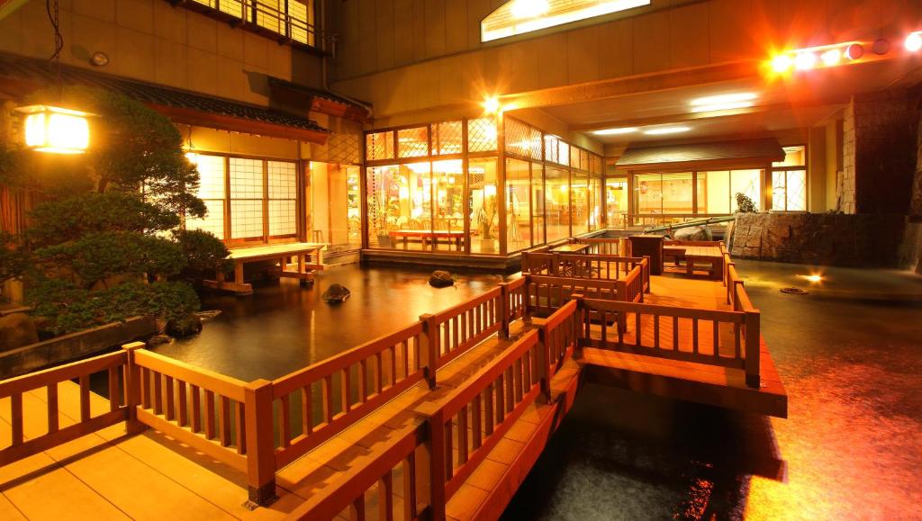 Isawa View Hotel Outdoor Bridge