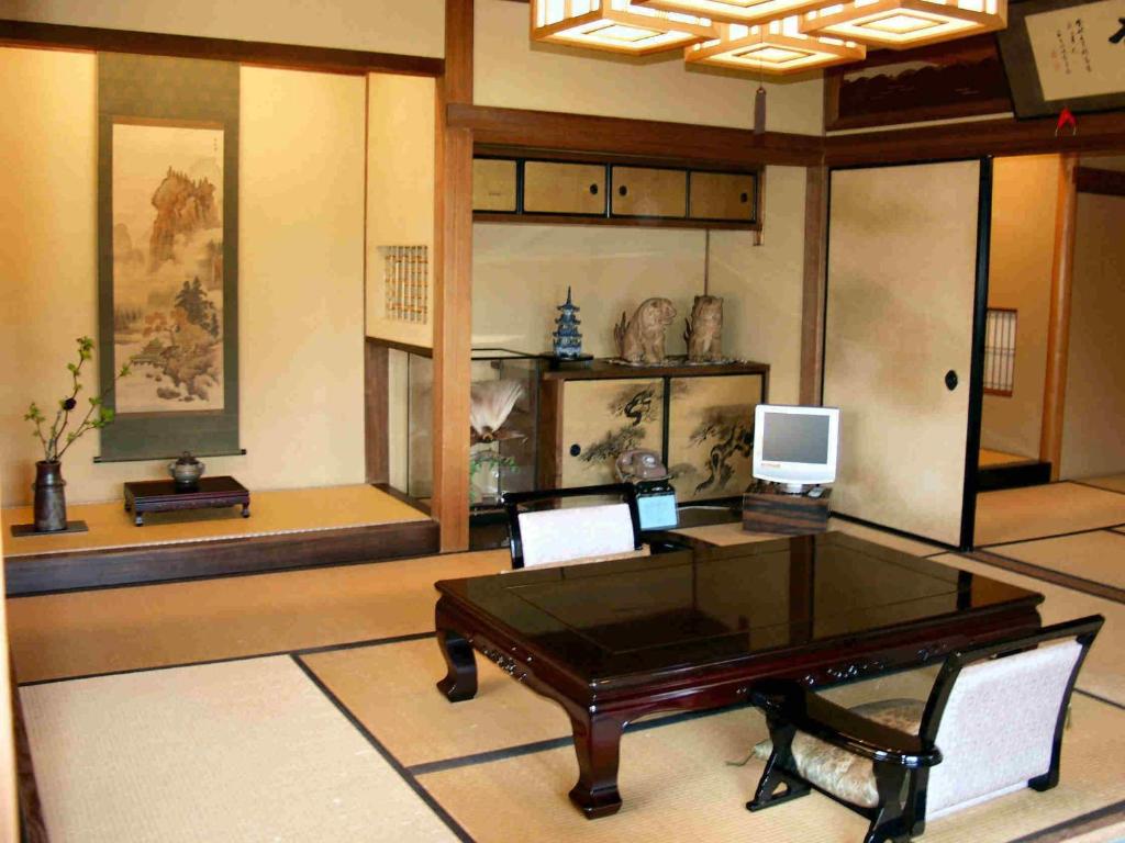 Ise Todaya Ryoan Traditional Room